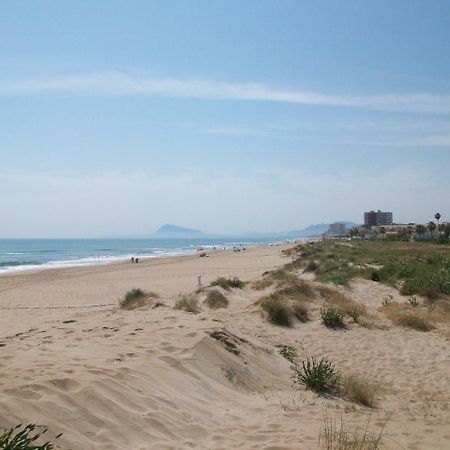 Neptuno Apartamento - Frente A La Playa Daimus Exterior foto